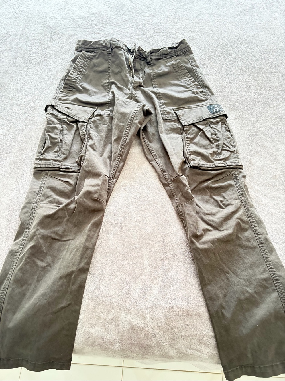 Mens Zara Olive Green Men's Cargo Pants with Multi Pockets NWOT